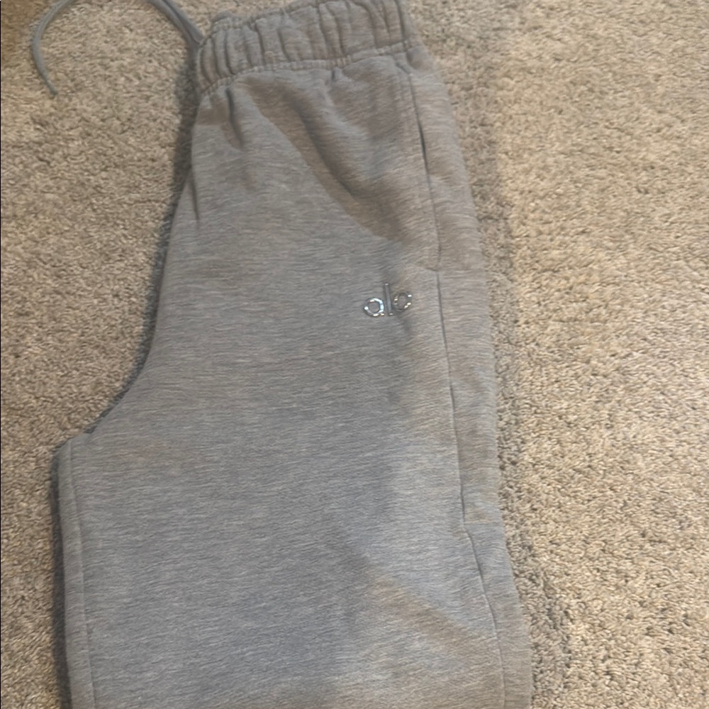 Alo yoga xxs gray sweatpants